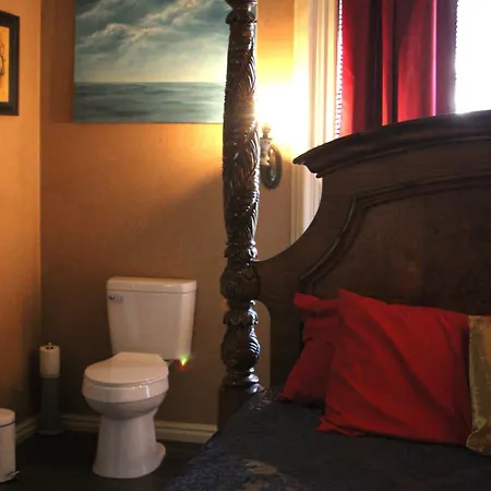 Henderson Castle Inn Kalamazoo Room photo