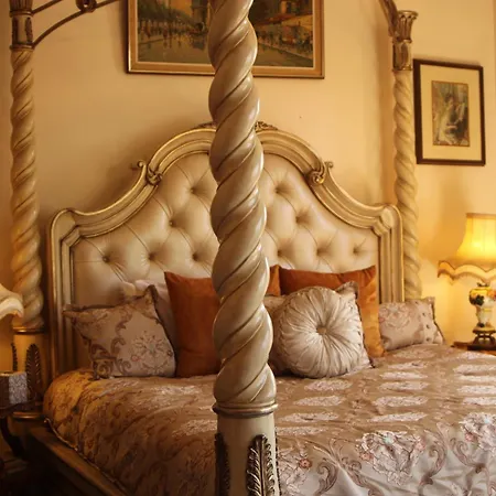 Henderson Castle Inn Kalamazoo Room photo