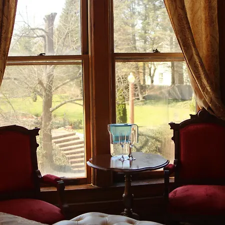 Henderson Castle Inn Kalamazoo Room photo