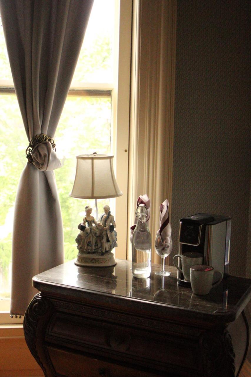 Bed & Breakfast Henderson Castle Kalamazoo